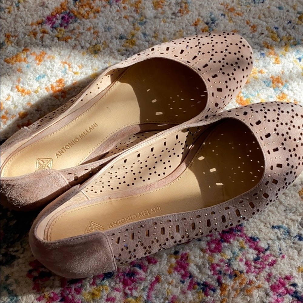 Antonio Melani flats